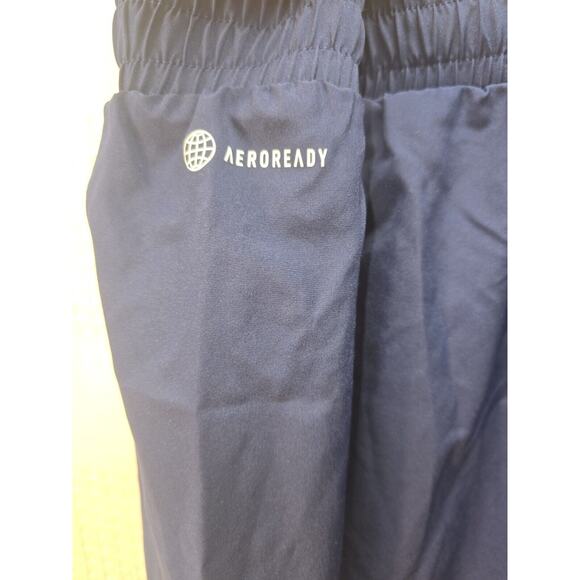 Adidas Aeroready Men's Training Shorts XL 7" Inseam, Dark Blue MSRP$35 s20 - Picture 8 of 10